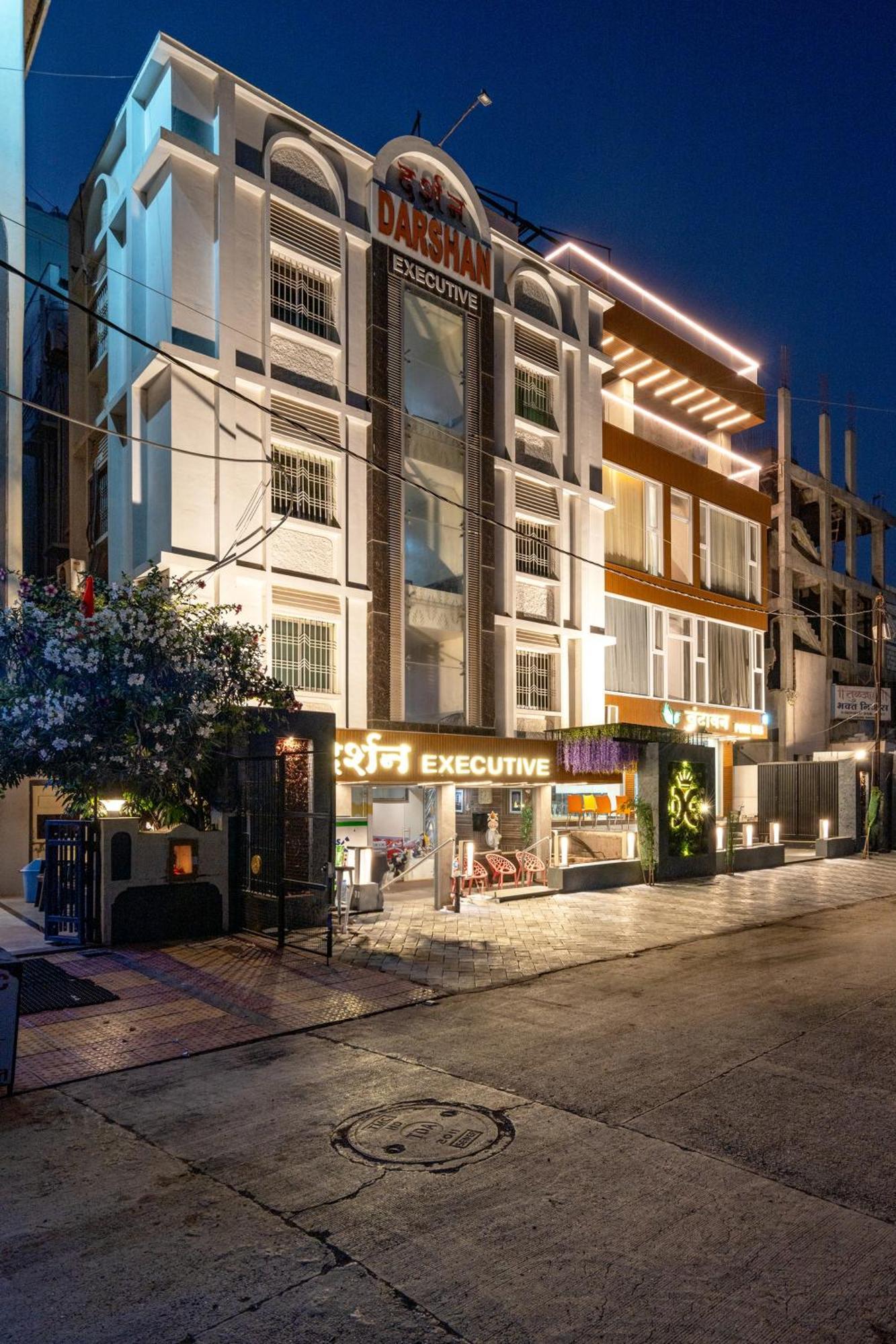 Hotel Darshan Executive Tuljapur Exterior photo