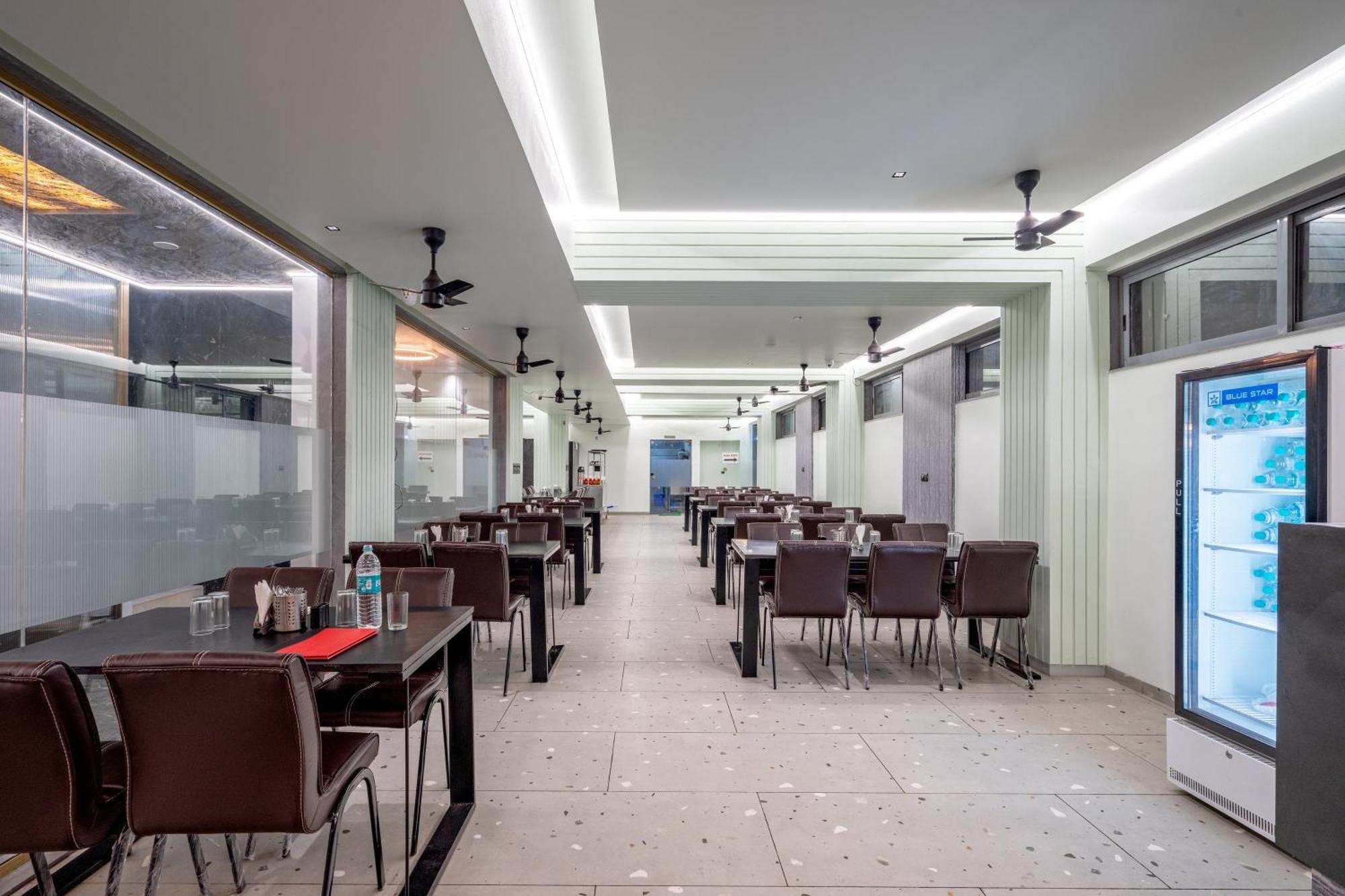 Hotel Darshan Executive Tuljapur Exterior photo